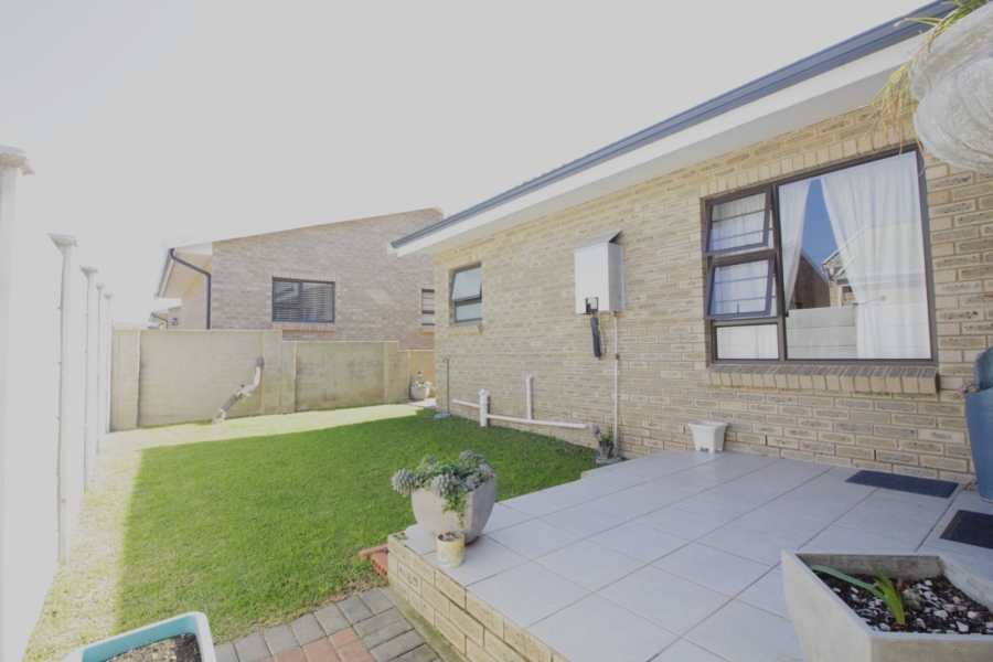 3 Bedroom Property for Sale in C Place Eastern Cape